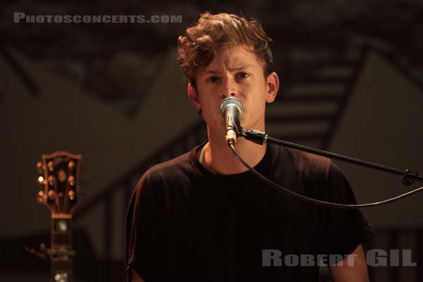 PERFUME GENIUS - 2012-09-13 - PARIS - Cafe de la Danse - 